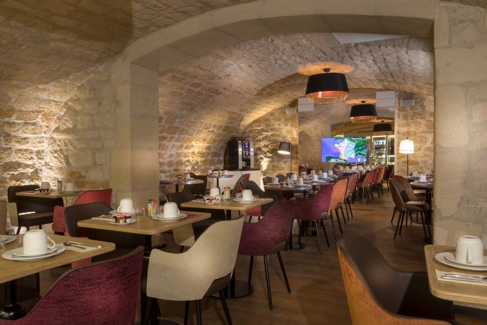 Cadran Hotel - Details